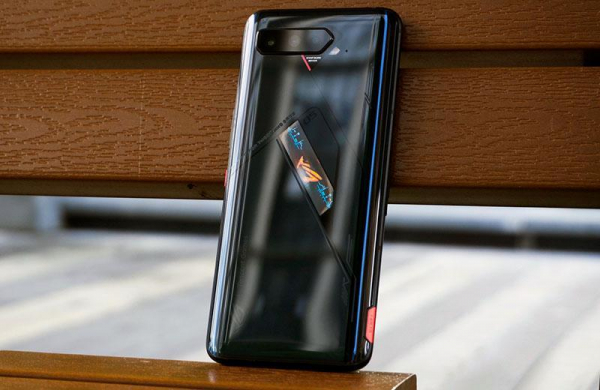 Обзор Asus ROG Phone 5s Pro: самого производительного игрового смартфона