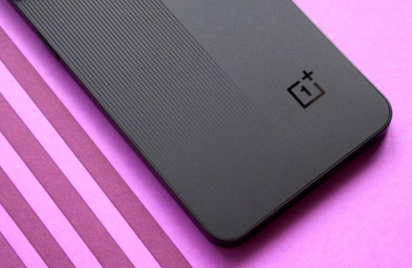 Обзор OnePlus 10R: нового смартфона со знакомыми возможностями