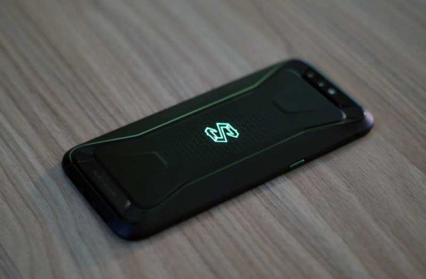 Обзор Xiaomi Black Shark игрового и производительного смартфона