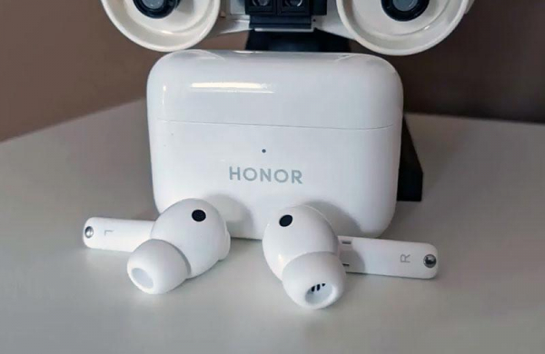 Обзор HONOR Earbuds 2 Lite: хороших и автономных наушников по бюджетной цене