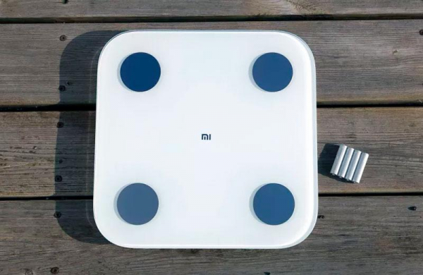 Обзор Xiaomi Mi Body Composition Scale 2: напольные умные весы для отслеживания показателей тела