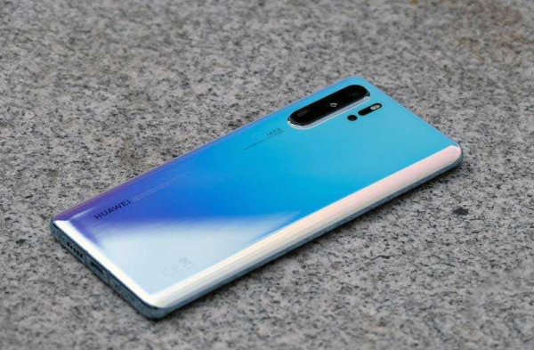 Обзор Huawei P30 Pro: уникальный и удобный камерофон