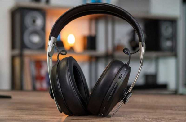 Обзор Sennheiser Momentum III: лучший звук в ритме потребностей