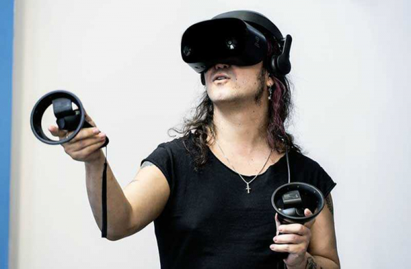 Обзор Samsung Odyssey Plus очков виртуальной и дополненной реальности