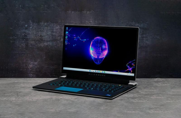 Обзор Alienware x15: тонкий и очень производительный игровой ноутбук