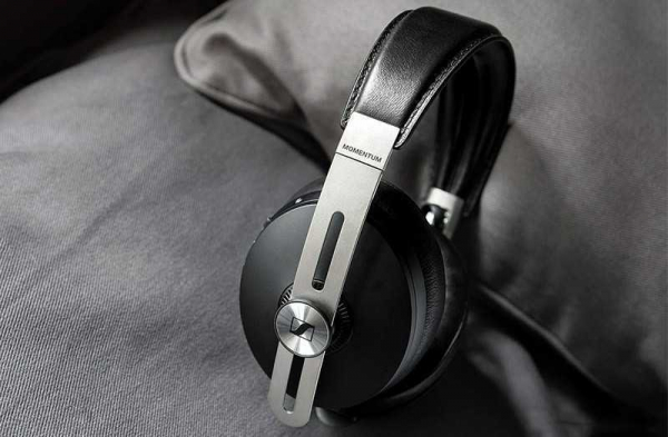 Обзор Sennheiser Momentum III: лучший звук в ритме потребностей