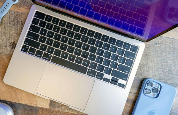 Обзор Apple MacBook Air M2 (2022): ноутбук с лучшей производительностью и автономностью