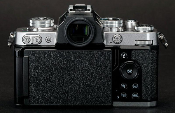 Обзор Nikon Z fc: камера APS-C с триумфальным дизайном и разумной ценой