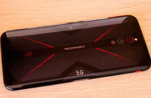 Обзор Nubia Red Magic 5G: смартфон для игр с экраном 144 Гц