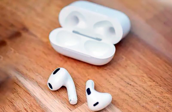 Обзор Apple AirPods 3: очень необычные беспроводные наушники вкладыши