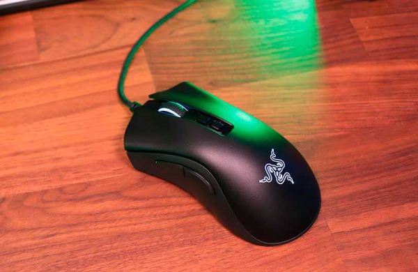 Обзор Razer DeathAdder V2: улучшенной популярной мышки