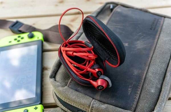 Обзор HyperX Cloud Earbuds: наушники для Nintendo Switch